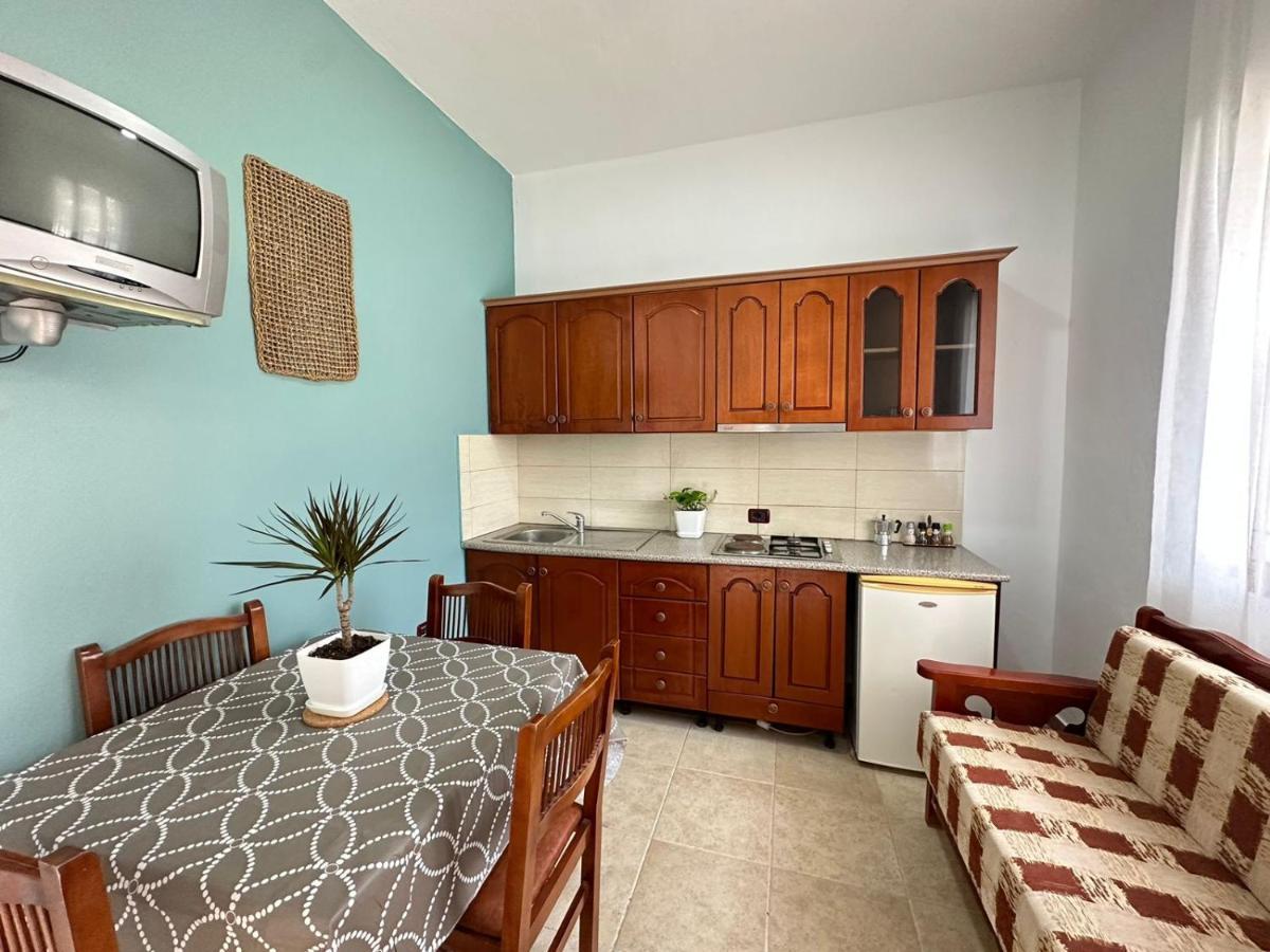 Vlora Villa With Private Parking Bagian luar foto