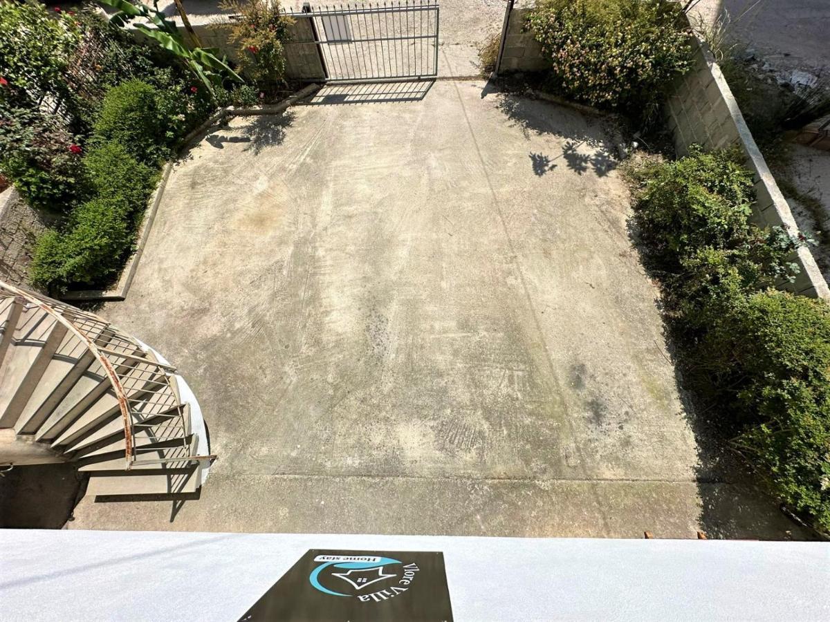Vlora Villa With Private Parking Bagian luar foto